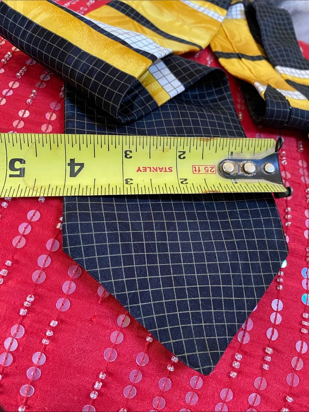 💯 Silk Hand Made In Italy 🇮🇹 Stunning Versace Style Print Luxurious Tie